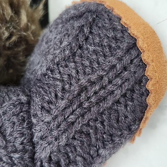 RESTORATION HARDWARE ARTIC FOX BABY BOOTIES - Picture 9 of 11